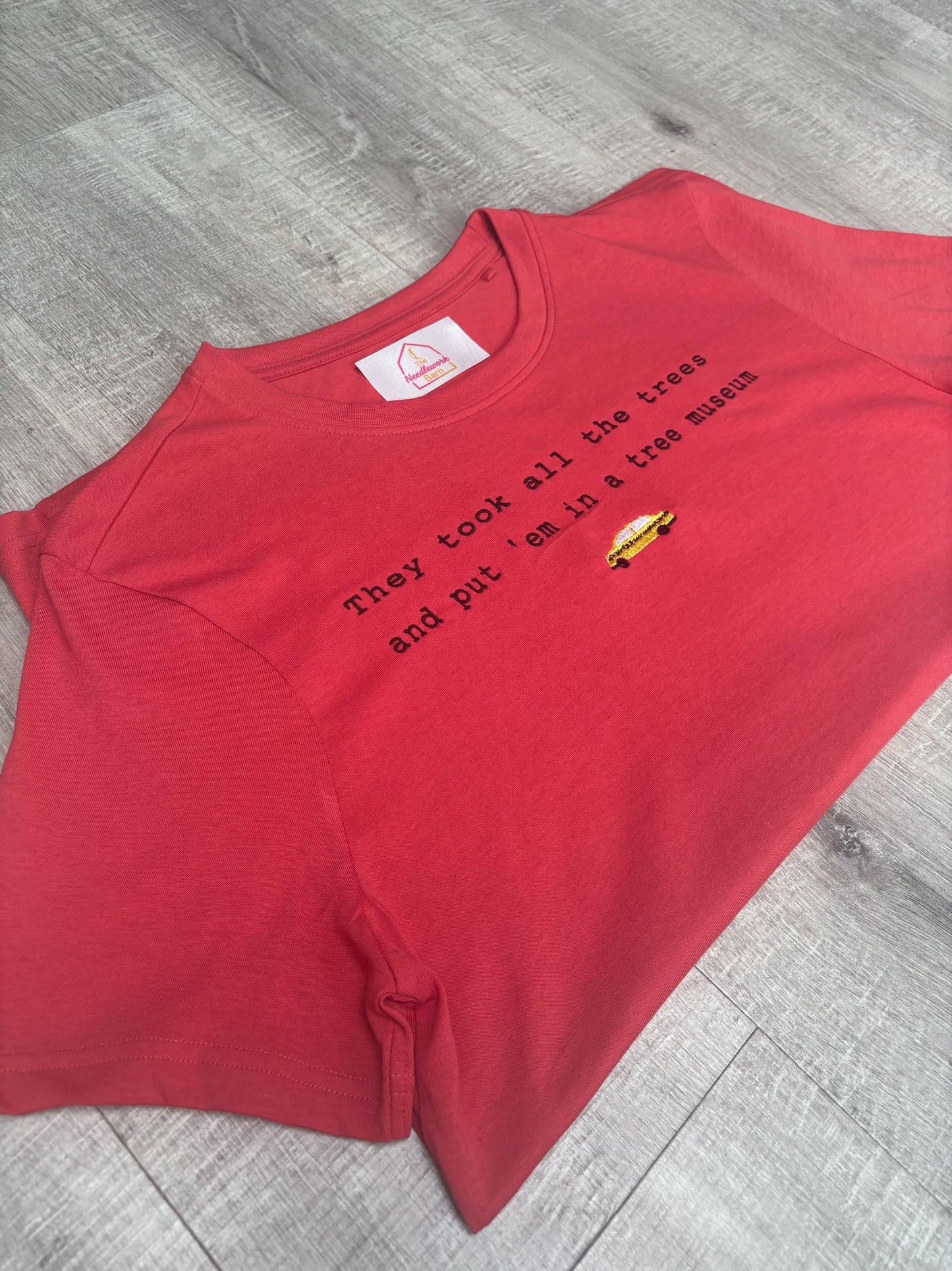 Counting Crows Lyric Organic Cotton T-Shirt – Embroidered Yellow Taxi, Unisex, Poppy Red (XXS–XXL)